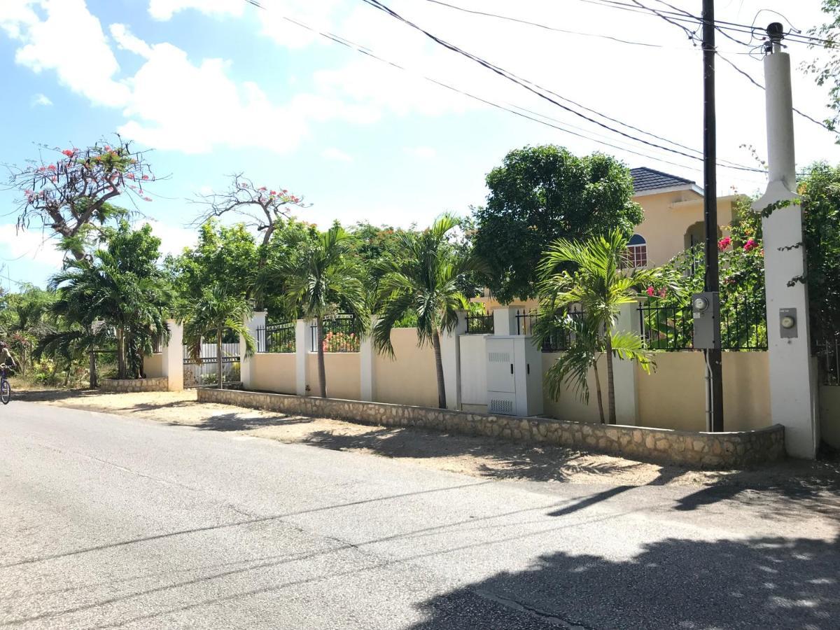 Sommerville Resorts Negril Bagian luar foto