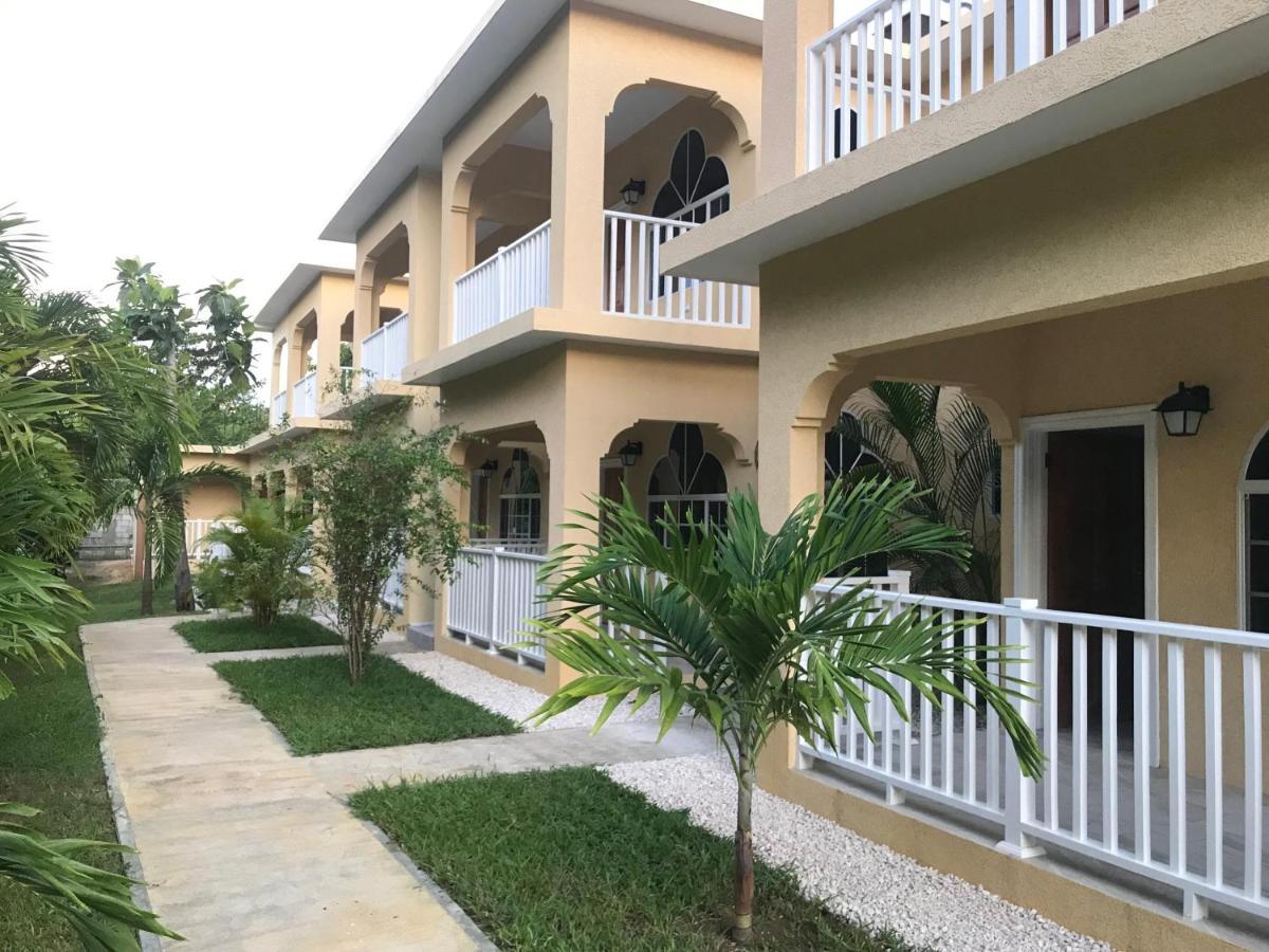 Sommerville Resorts Negril Bagian luar foto
