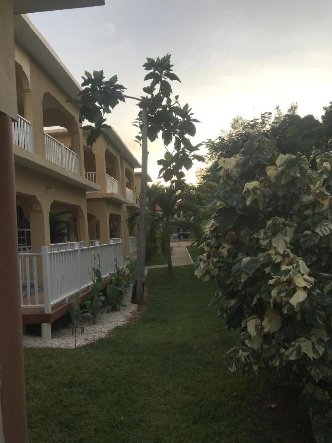 Sommerville Resorts Negril Bagian luar foto
